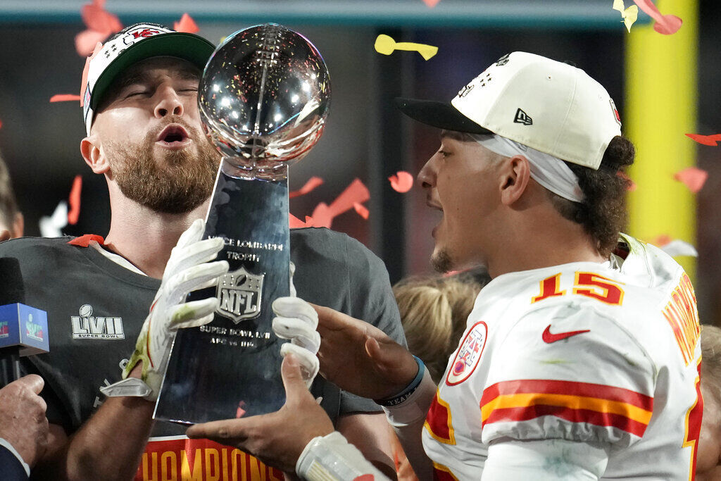 Phoenix, USA. 08th Feb, 2023. The Vince Lombardi trophy and helmets for the  Chiefs and Eagles sit on a display ahead of Commissioner Roger Goodell's  Super Bowl LVII press conference at the