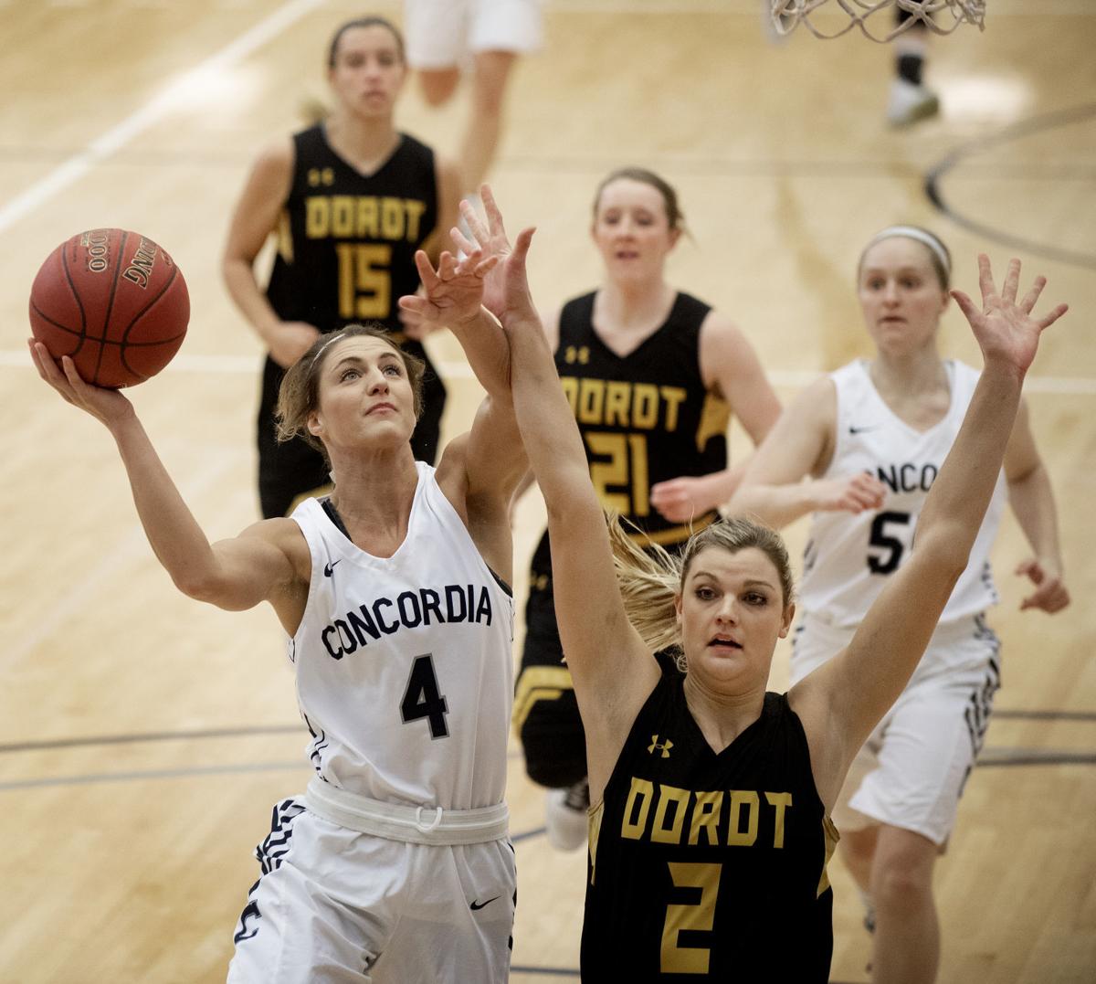 Sibbel Scores Career High 26 Points Barry Slams Door Late As No