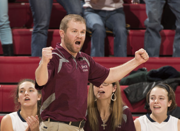 Class D-1: Dundy County-Stratton vs. Howells-Dodge, 3.6.2015