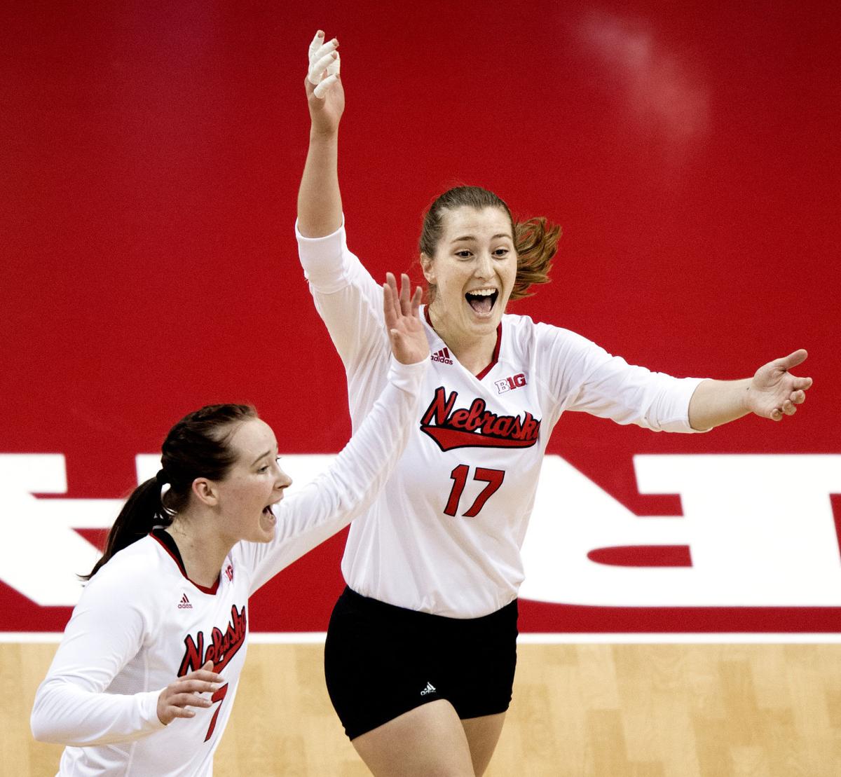 Huskers still in top5 of AVCA poll Volleyball