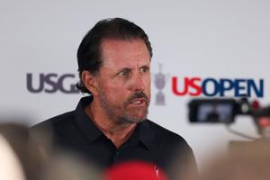 Phil Mickelson defends defection to LIV Golf