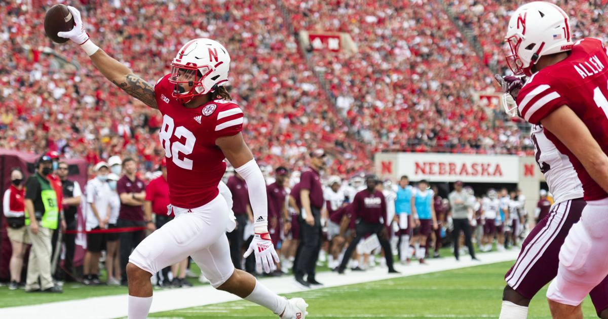 Nearly 3 years between taking snaps, Brewington calls chance to help NU  tight ends room a blessing | Football | journalstar.com
