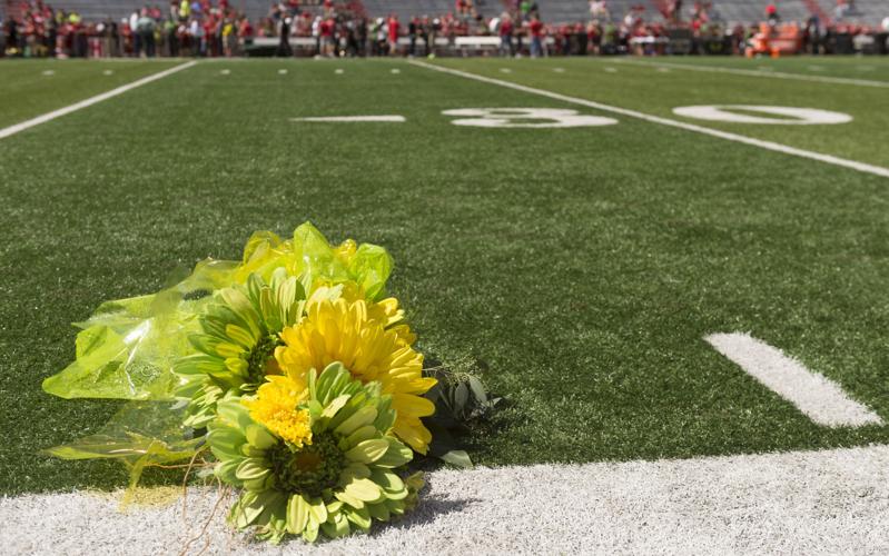 Oregon vs. Nebraska features