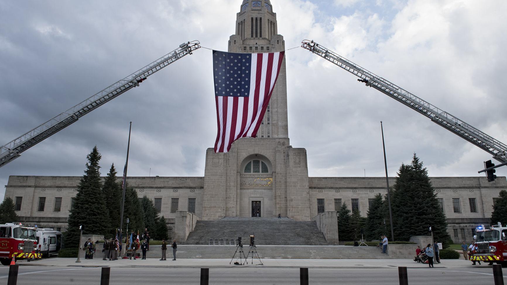 Letter 3 4 Downtown Needs More Flags Letters Journalstar Com
