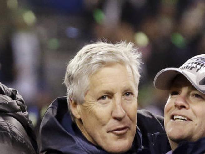 Steven M Sipple Pete Carroll Showed Pelini Whole New World Sipple Journalstar Com