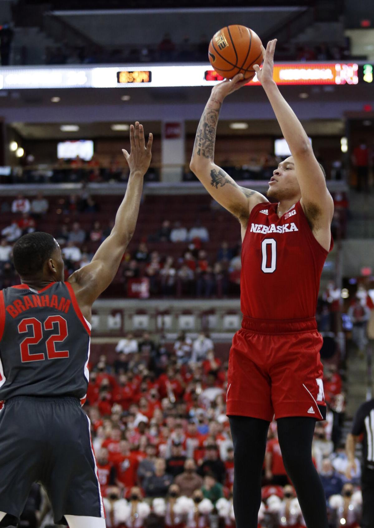 Bryce McGowens named AP Big Ten newcomer of the year; OSU's Branham wins  conference award
