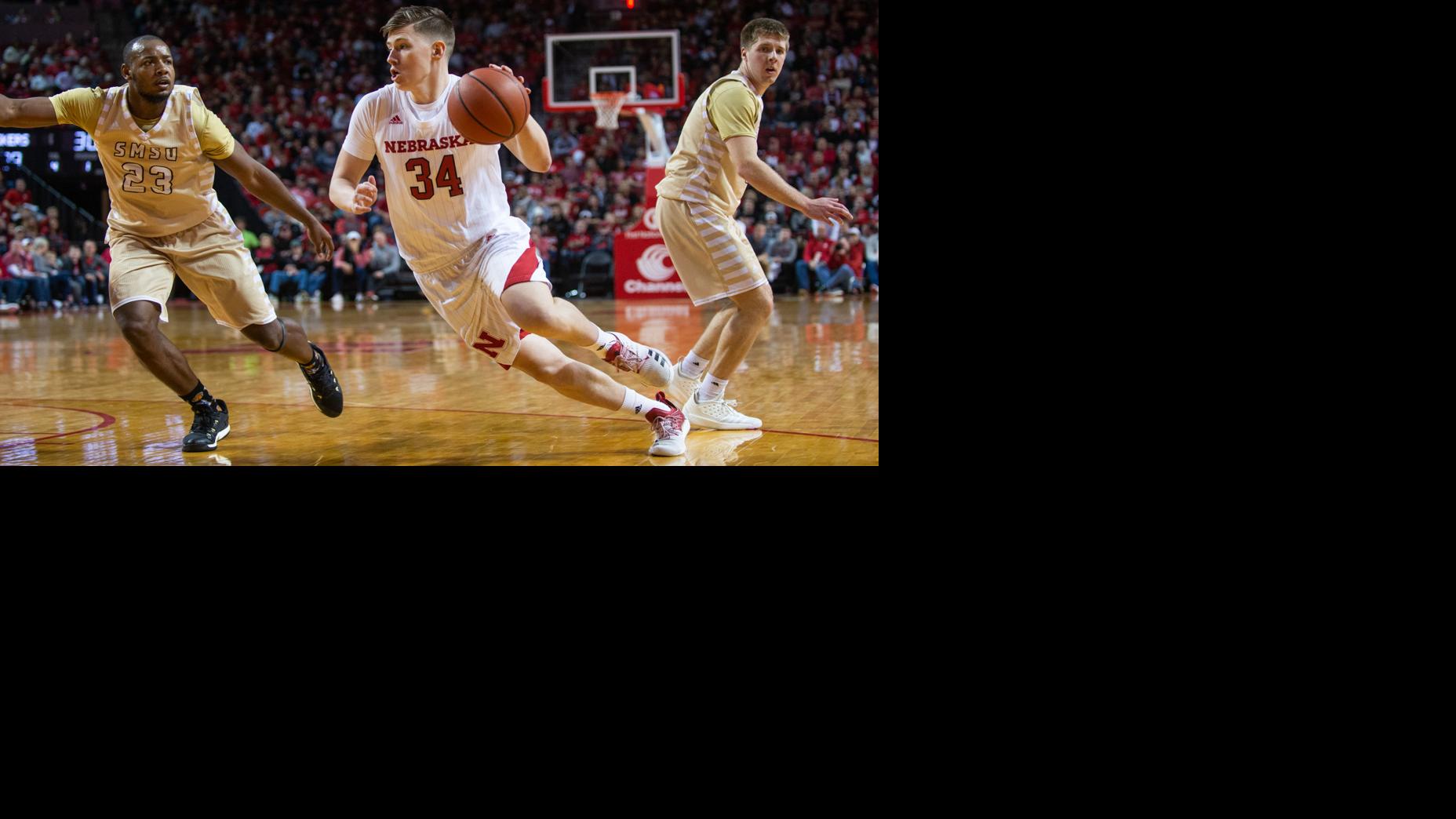 Thorbjarnarson Says He Will Return To Husker Hoops Program Next Season Men S Basketball Journalstar Com