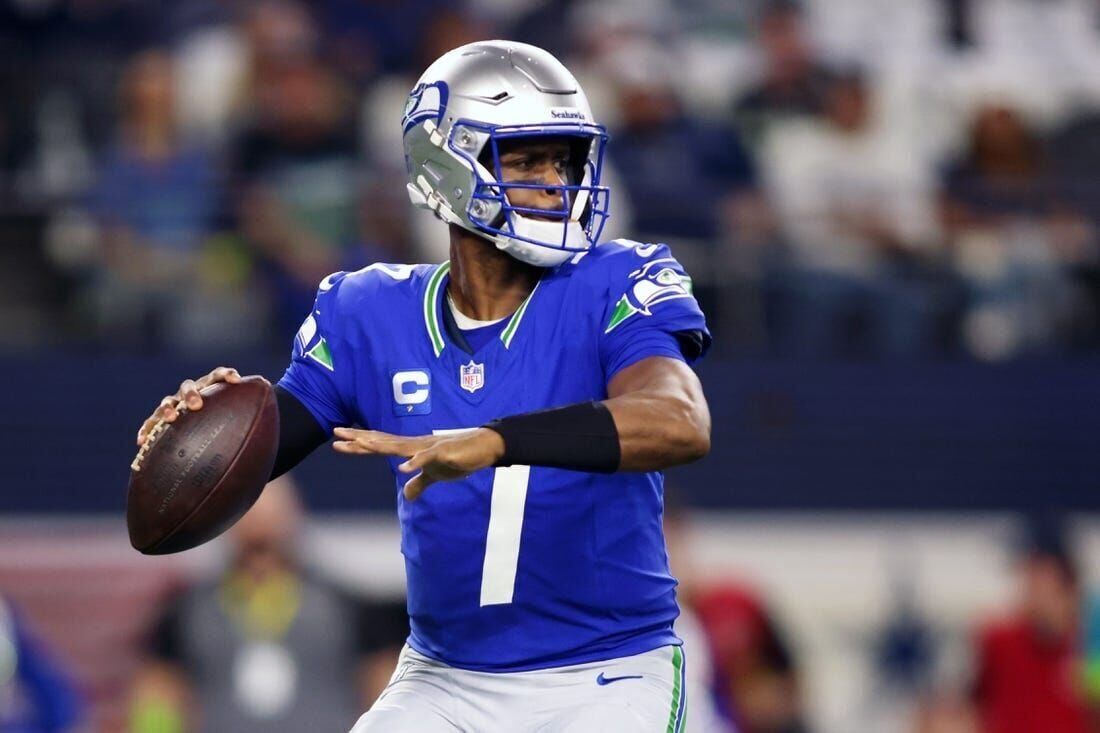 Seahawks QB Geno Smith out with groin injury