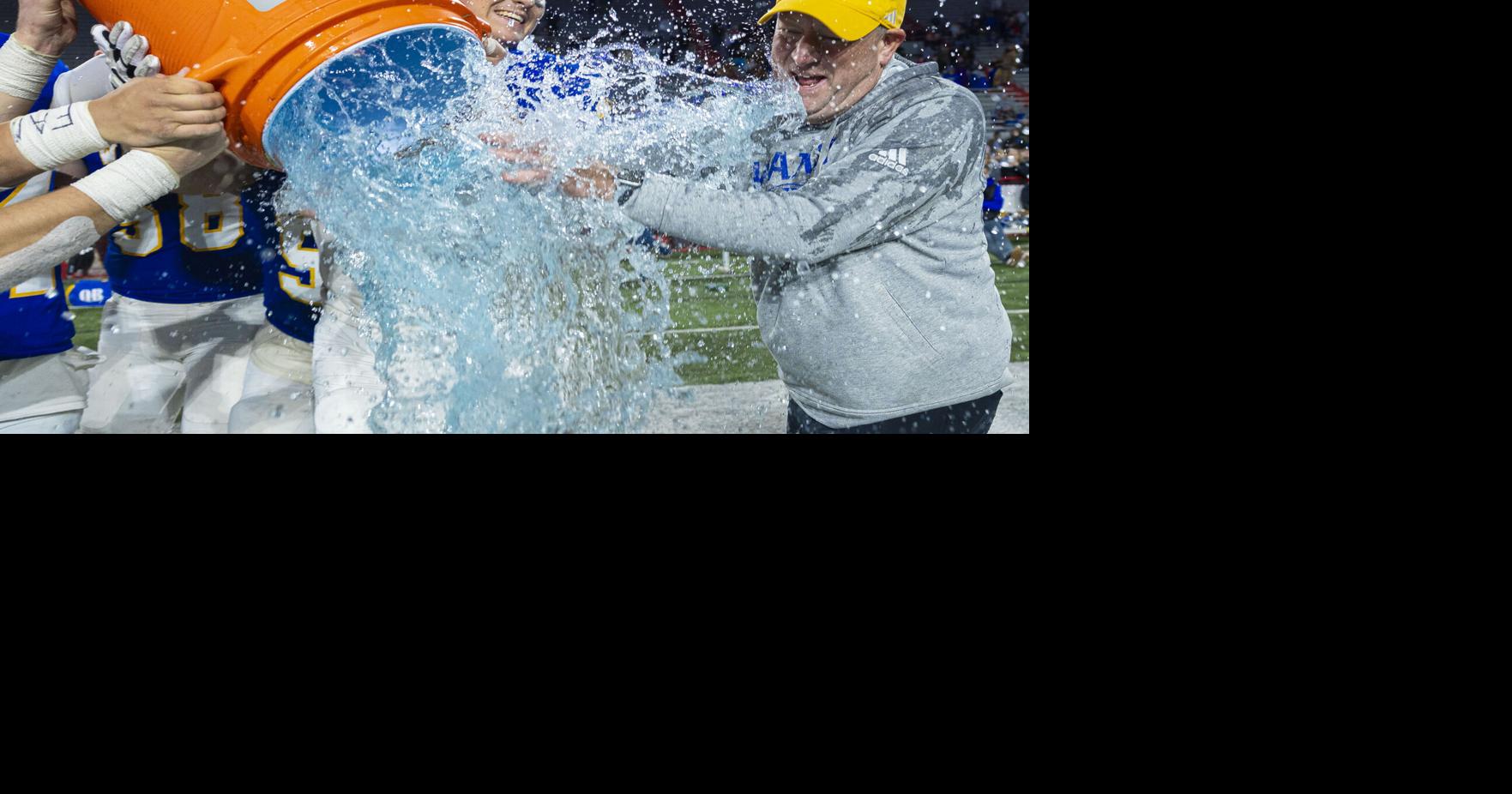 Boys coach of the year: How Chad Fox built a football powerhouse at Wahoo