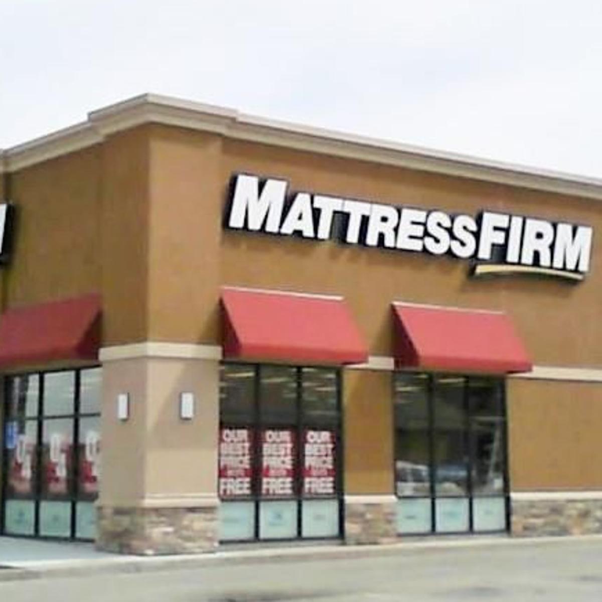 One of the three Lincoln Mattress Firm stores closes | Local ... One of the three Lincoln Mattress Firm stores closes | Local ...