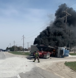 Semis collide near Weeping Water