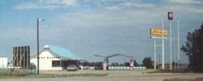 Remembering smell of pecans: Before Buc-ee's, there was Stuckey's