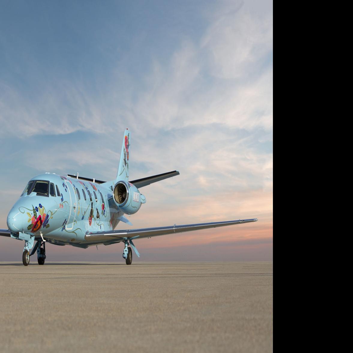 Airborne Art Duncan Aviation Jet Turned Into A Flying Painting