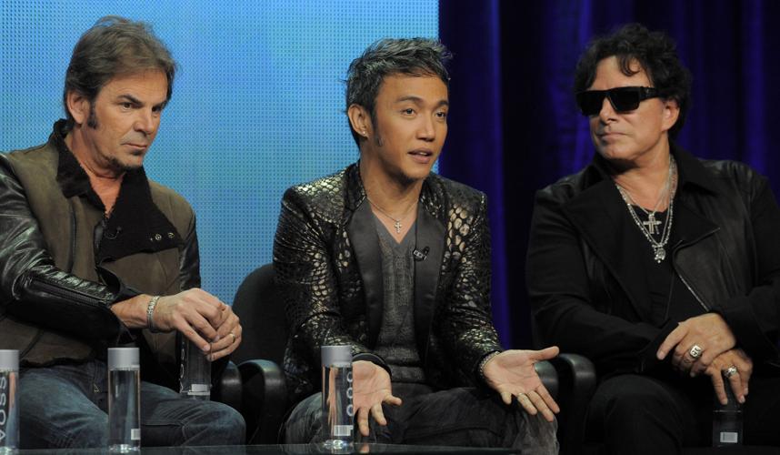 Jonathan Cain, Arnel Pineda, Neal Schon