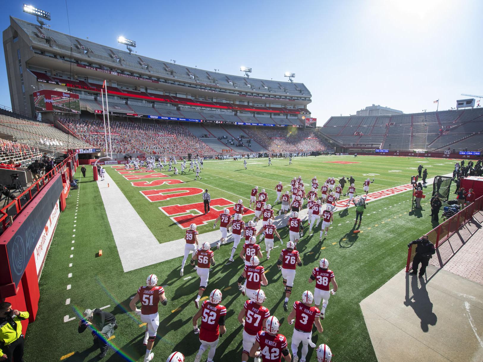 Steven M Sipple Nu Football Schedule Talk Moos Dialogue With Donors And Tip Of Cap To Doc Column Journalstar Com Lincoln High Football Schedule 2022