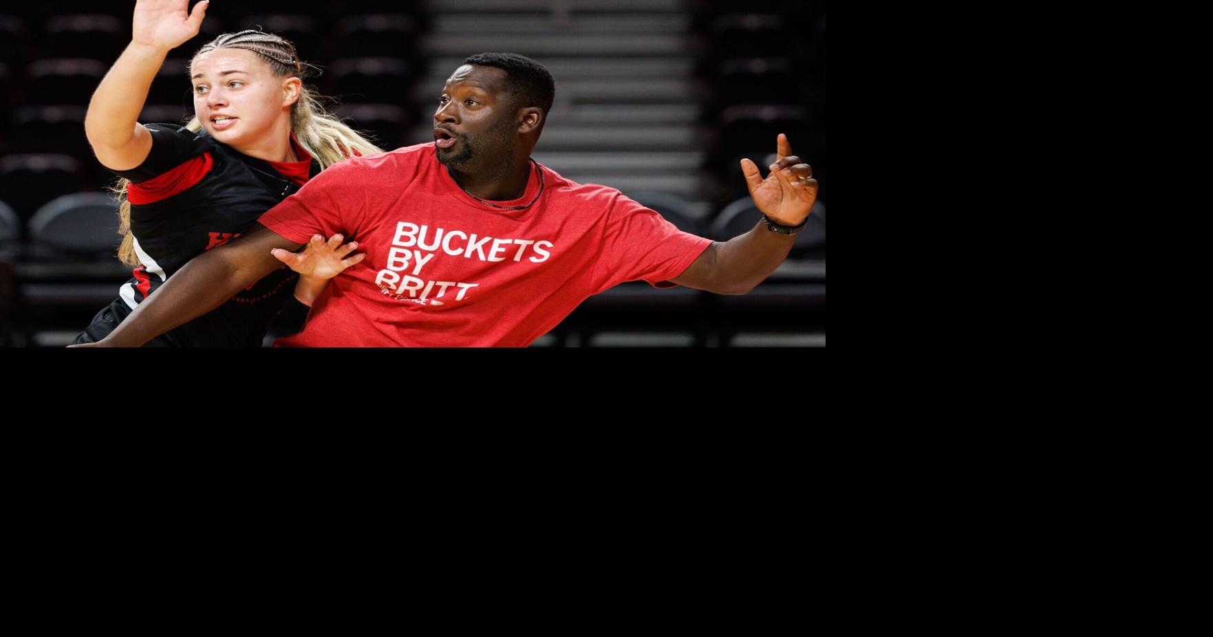 Nebraska women strive to host NCAA game, the word on 2 intraconference transfers