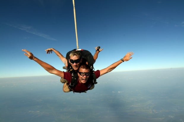 Skydiving family