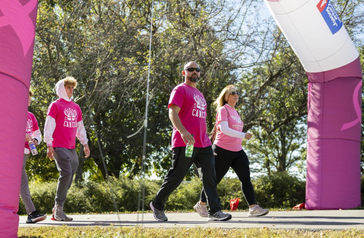Breast cancer walk/Dr. Jendro, 10.17