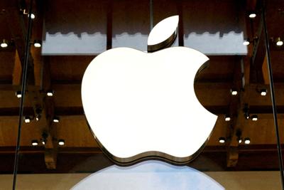 USA-STOCKS/APPLE-NVIDIA