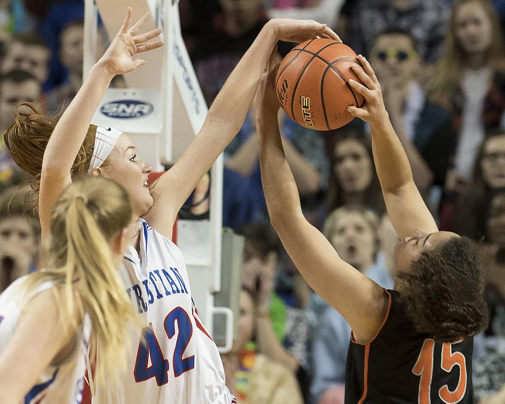 Lincoln Christian S Hollenbeck Commits To Fort Hays State Girls