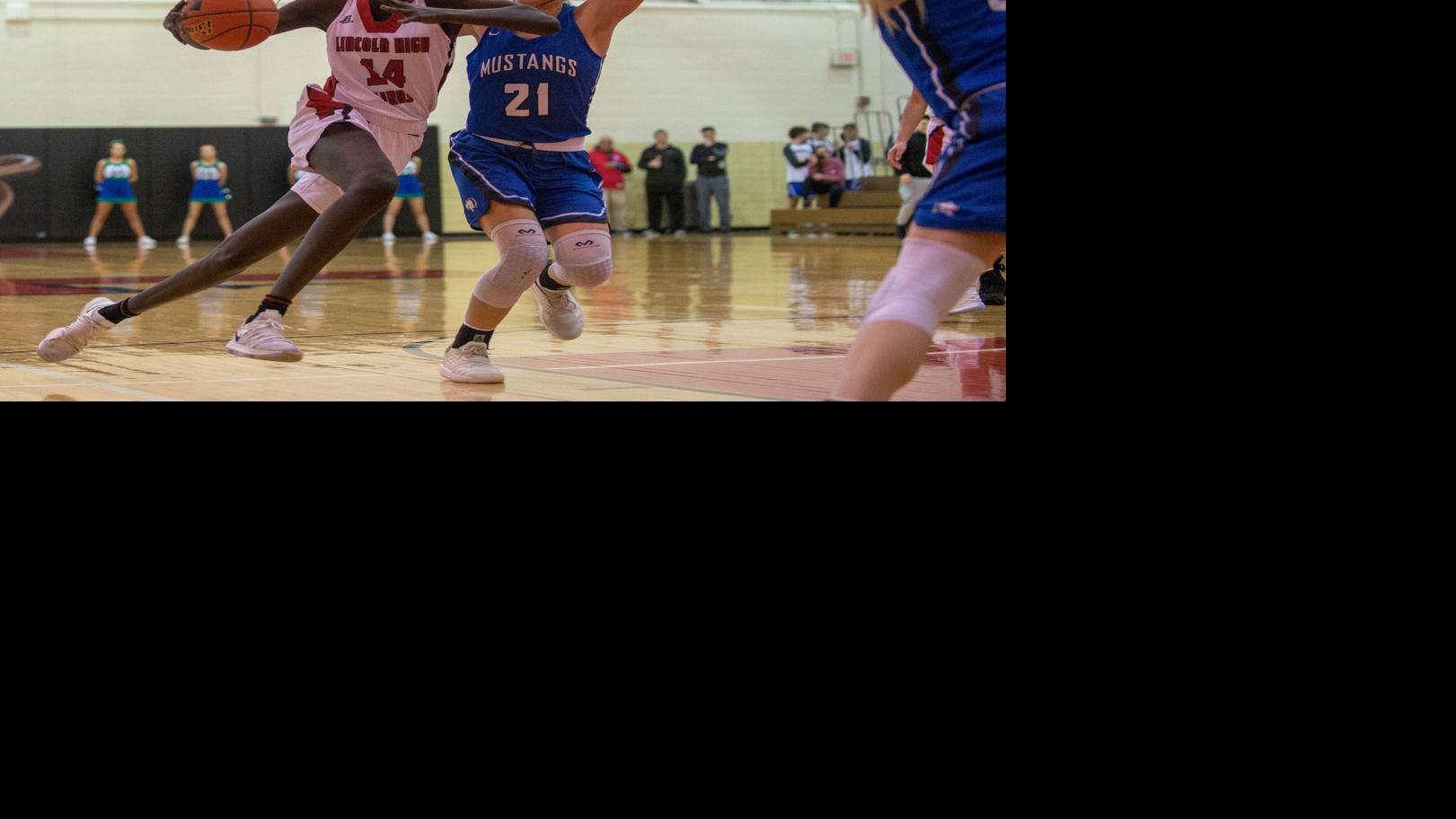 Immediate Connection With Miami Leads Lincoln High S Gony To