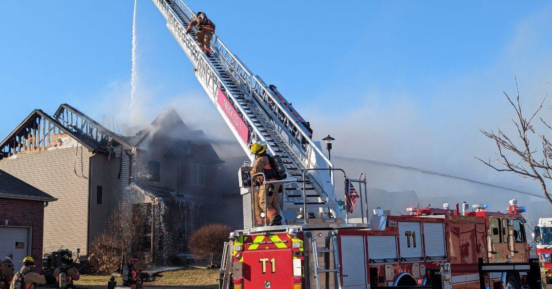 South Lincoln house fire causes roof to collapse, injures firefighter ...