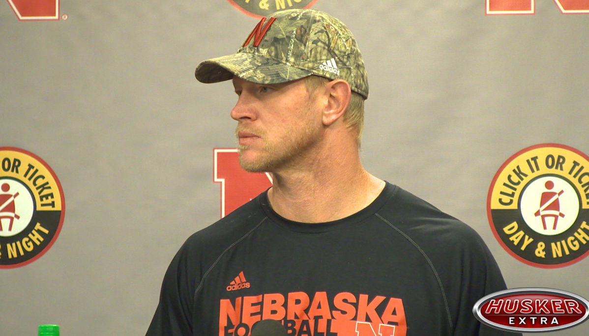 scott frost camo hat