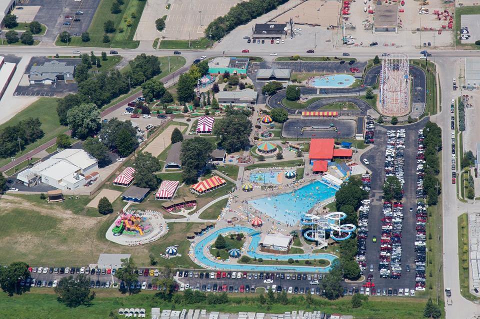 Explore 10 of Nebraska's water parks