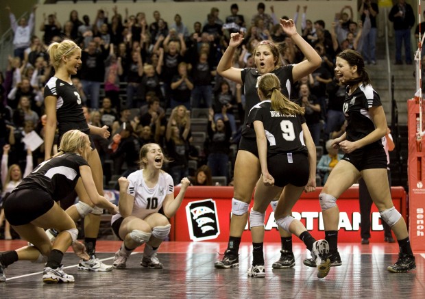 State Volleyball: Lincoln Northeast Rebounds Against Grand Island