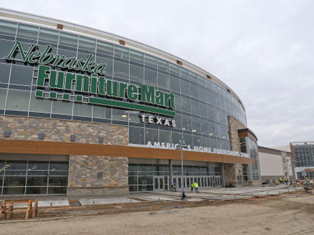 Nebraska Furniture Mart Rebranding Dallas Area Store As Nfm Local Business News Journalstar Com