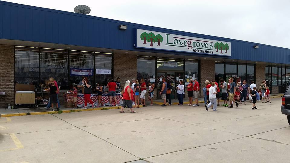 b r stores buys lovegrove s grocery store in waverly local