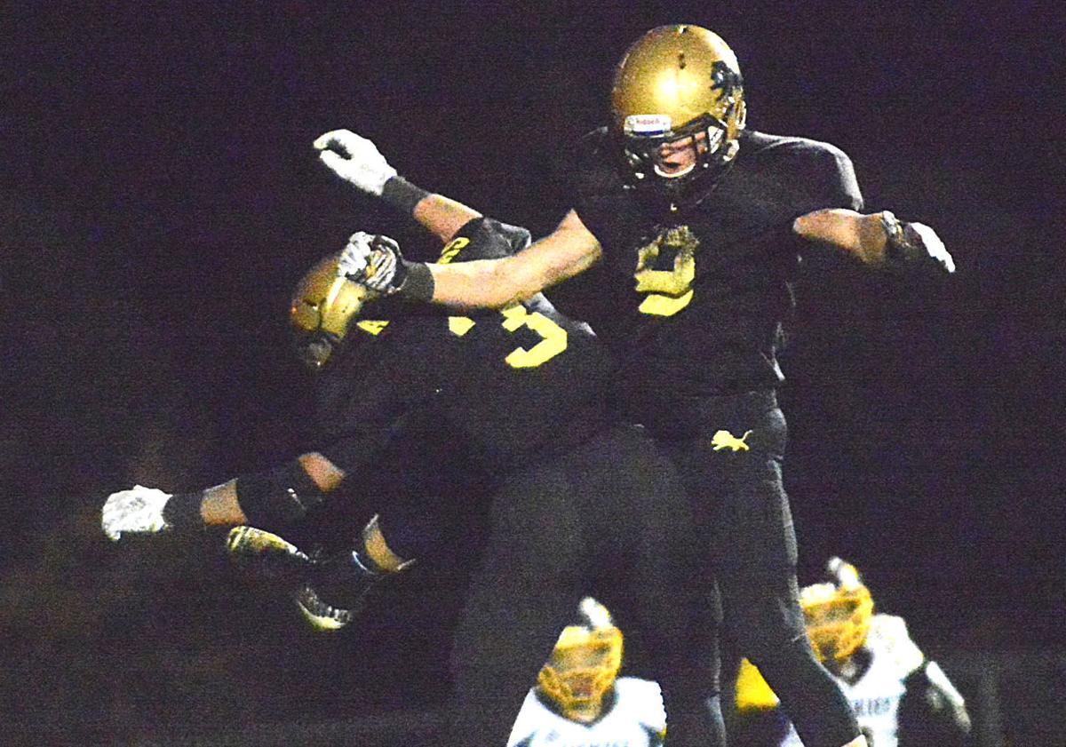 Aquinas football