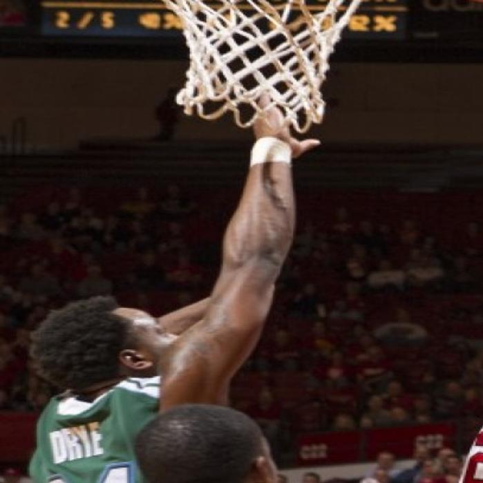 Nebraska Men Beat Tulane Remain Unbeaten Men S Basketball