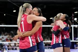 USA volleyball rolls Poland to advance to semifinals at Paris Olympics