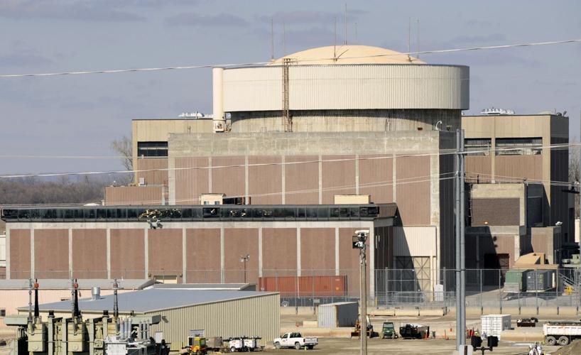 More than 1K metric tons of spent uranium fuel still in temporary storage in  Nebraska