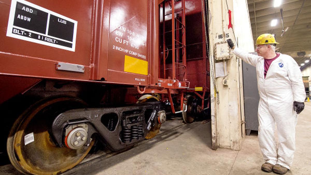 Photos A Look Inside Bnsf S Havelock Shops Photo Galleries Journalstar Com
