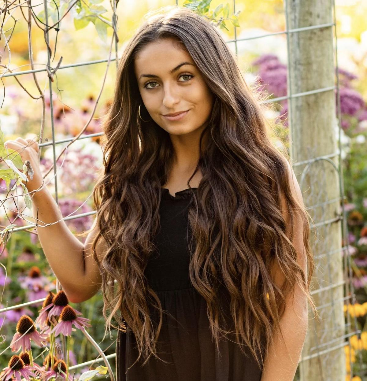 Maya Anthens