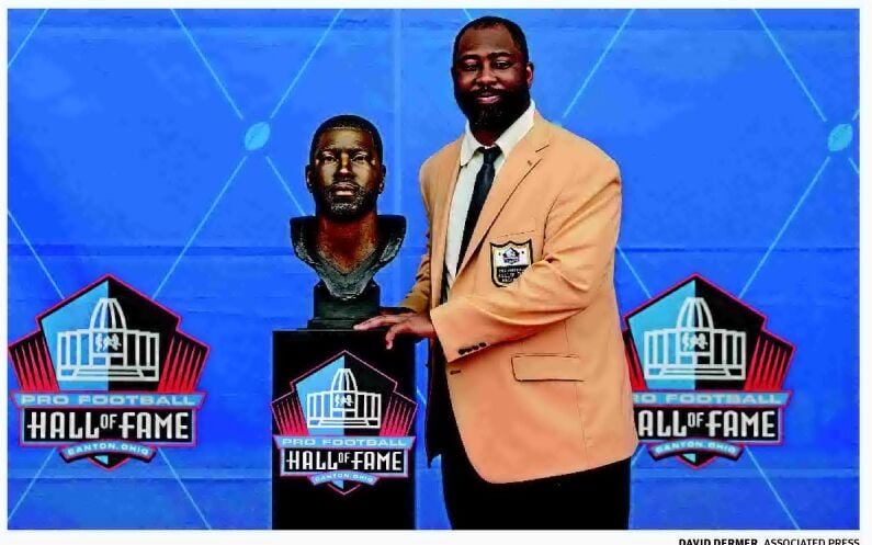 Darrelle Revis takes his island to the Pro Football Hall of Fame