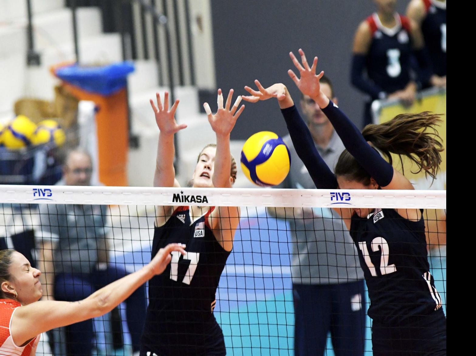 Batenhorst, Krause help lead Americans to 3-0 run in pool play at U20 worlds