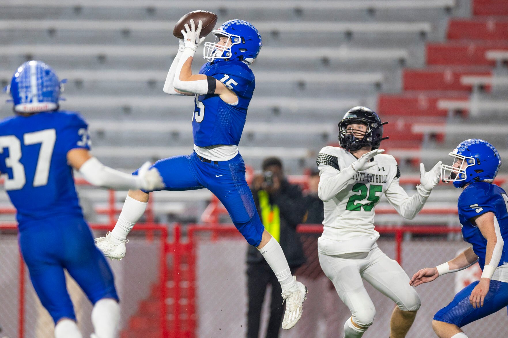 Bennington Wins Class B State Football Championship