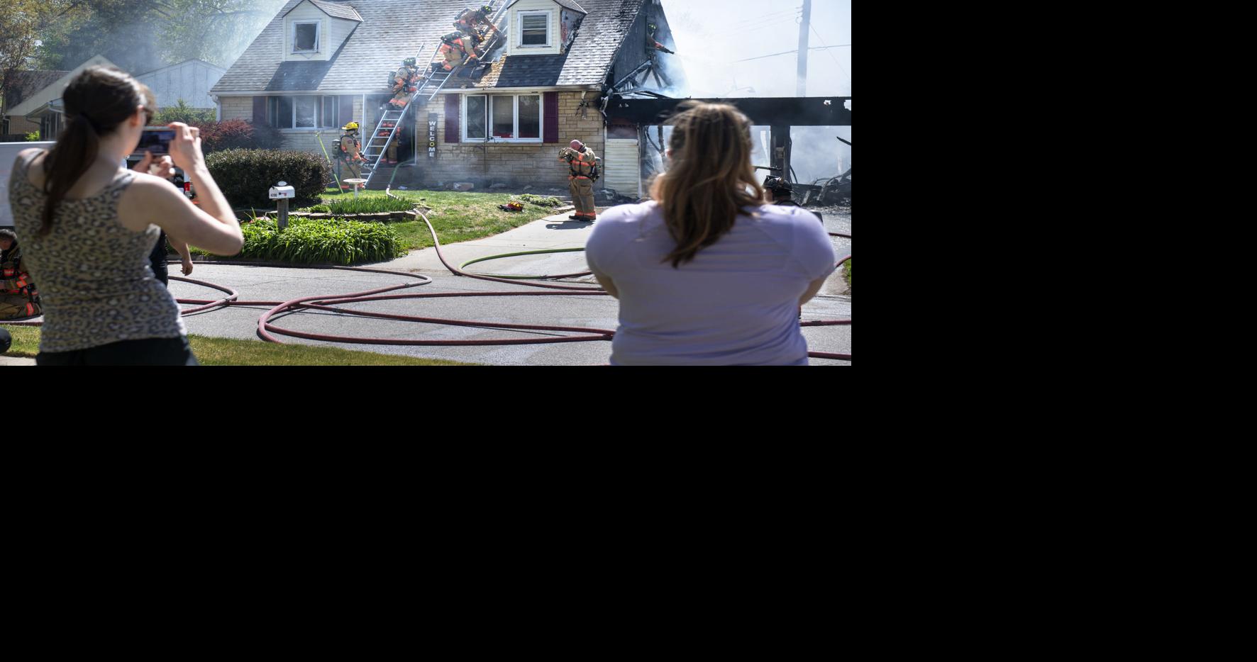 Fire destroys garage, causes $300K in damage to south Lincoln home