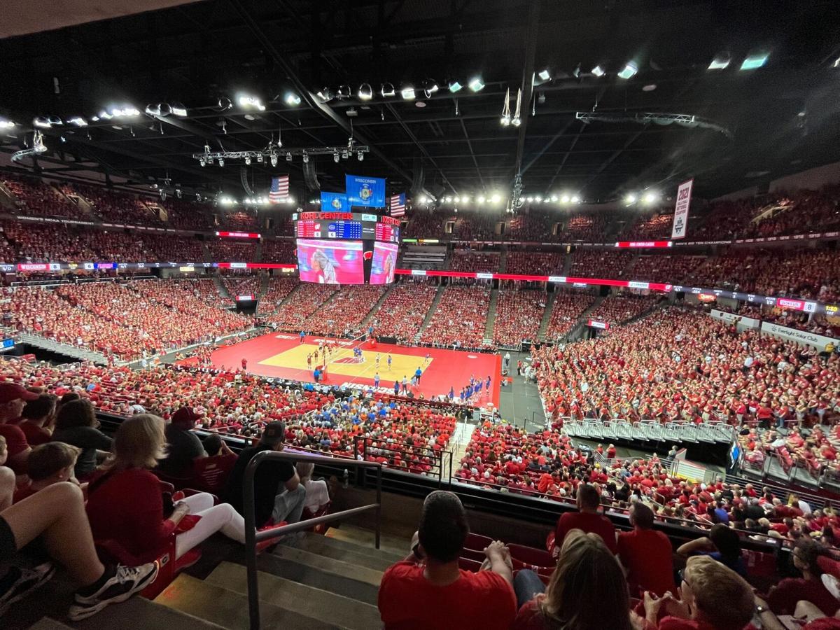 Wisconsin volleyball attendance record