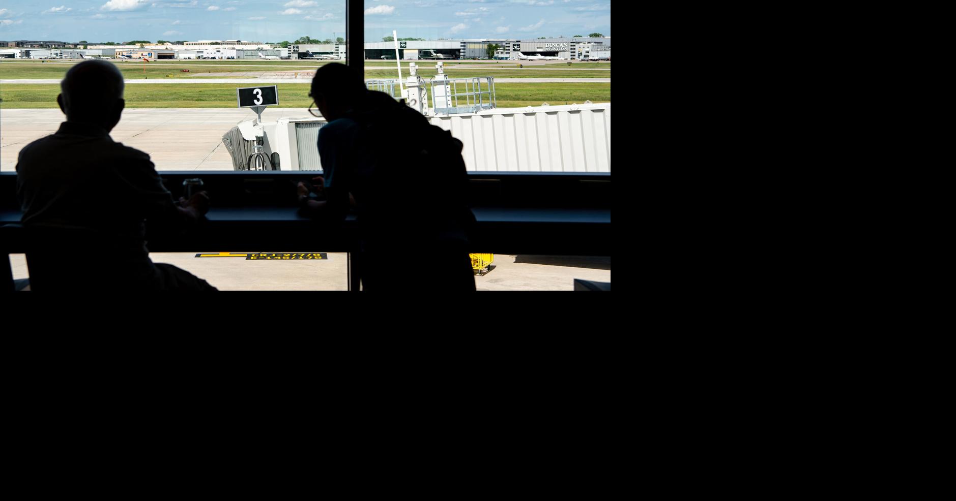 Landing a new air carrier to Lincoln is going to take some time, airport official says
