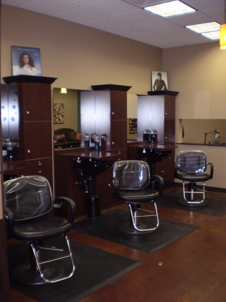 Cut & Style Stations
