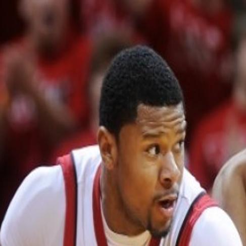 Huskers Focus On Games Not Fun In Puerto Rico Men S Basketball