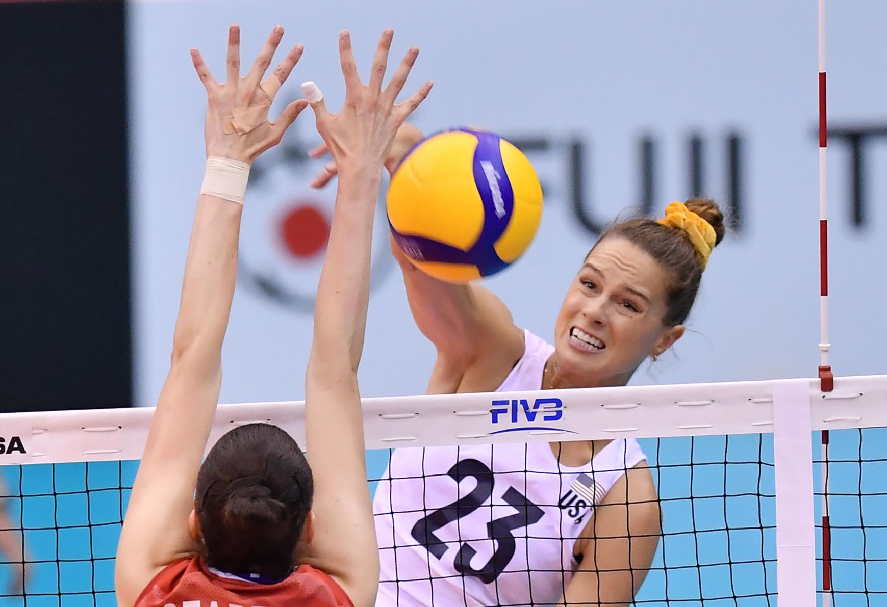Robinson helps lift Team USA into Volleyball Nations League championship match