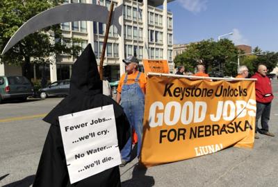 Keystone XL pipeline public meeting