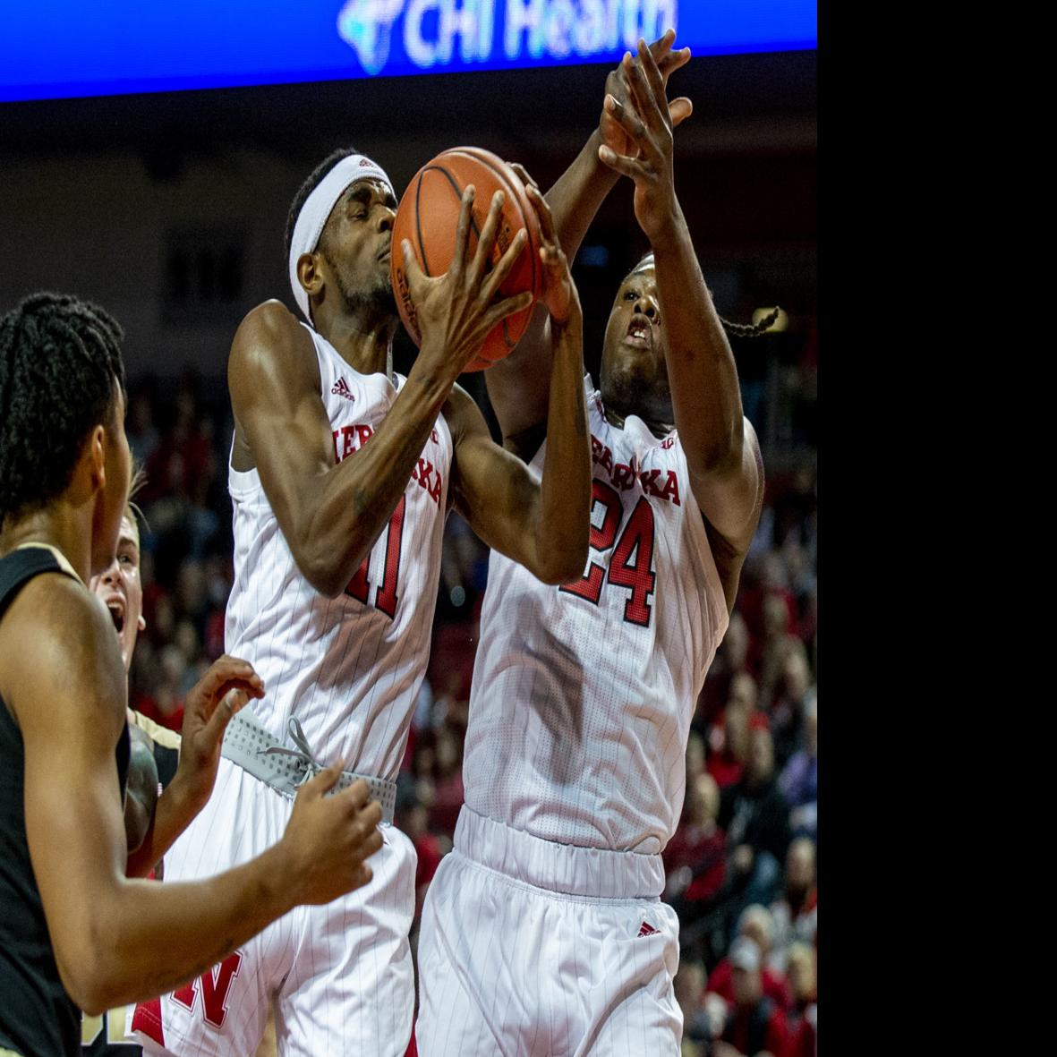 Husker Men S Hoops Notes Defense Steps Up Easley Plays Big
