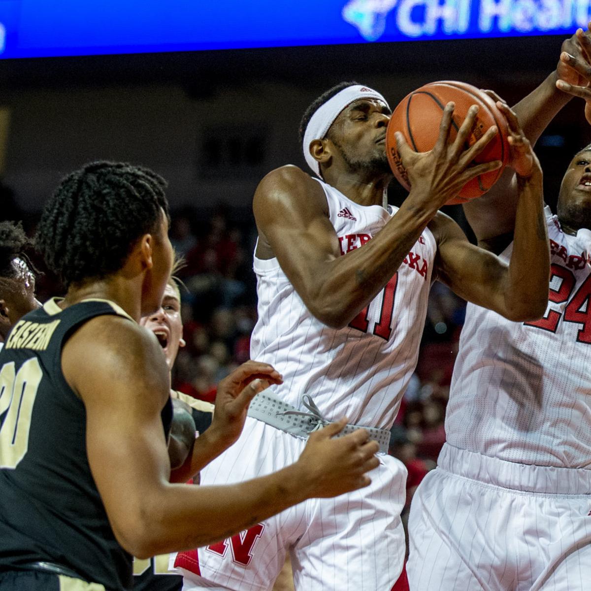 Husker Men S Hoops Notes Defense Steps Up Easley Plays Big
