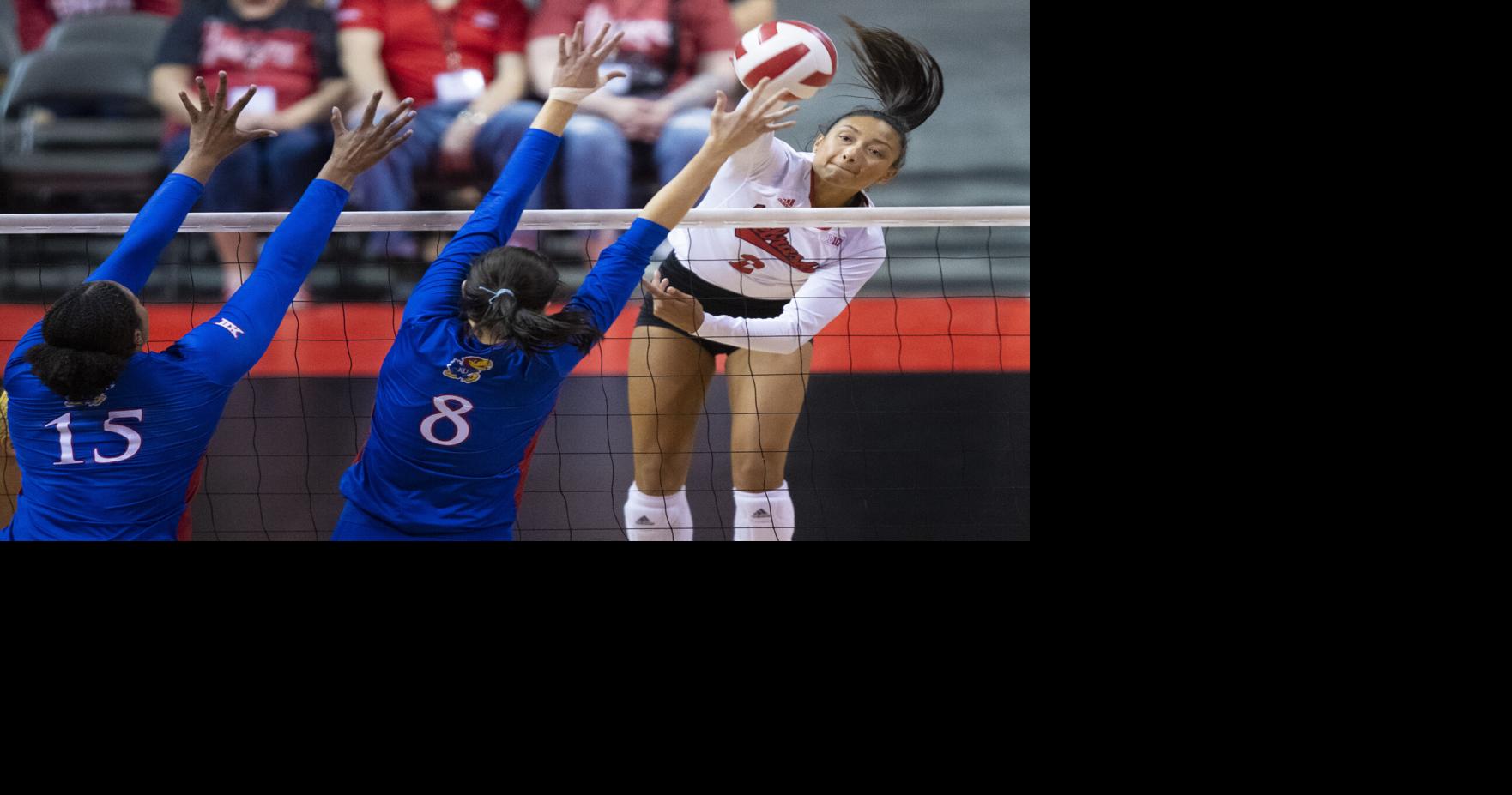 NU volleyball notes Captains Kubik, Knuckles share bond; Hames sisters to face off Saturday